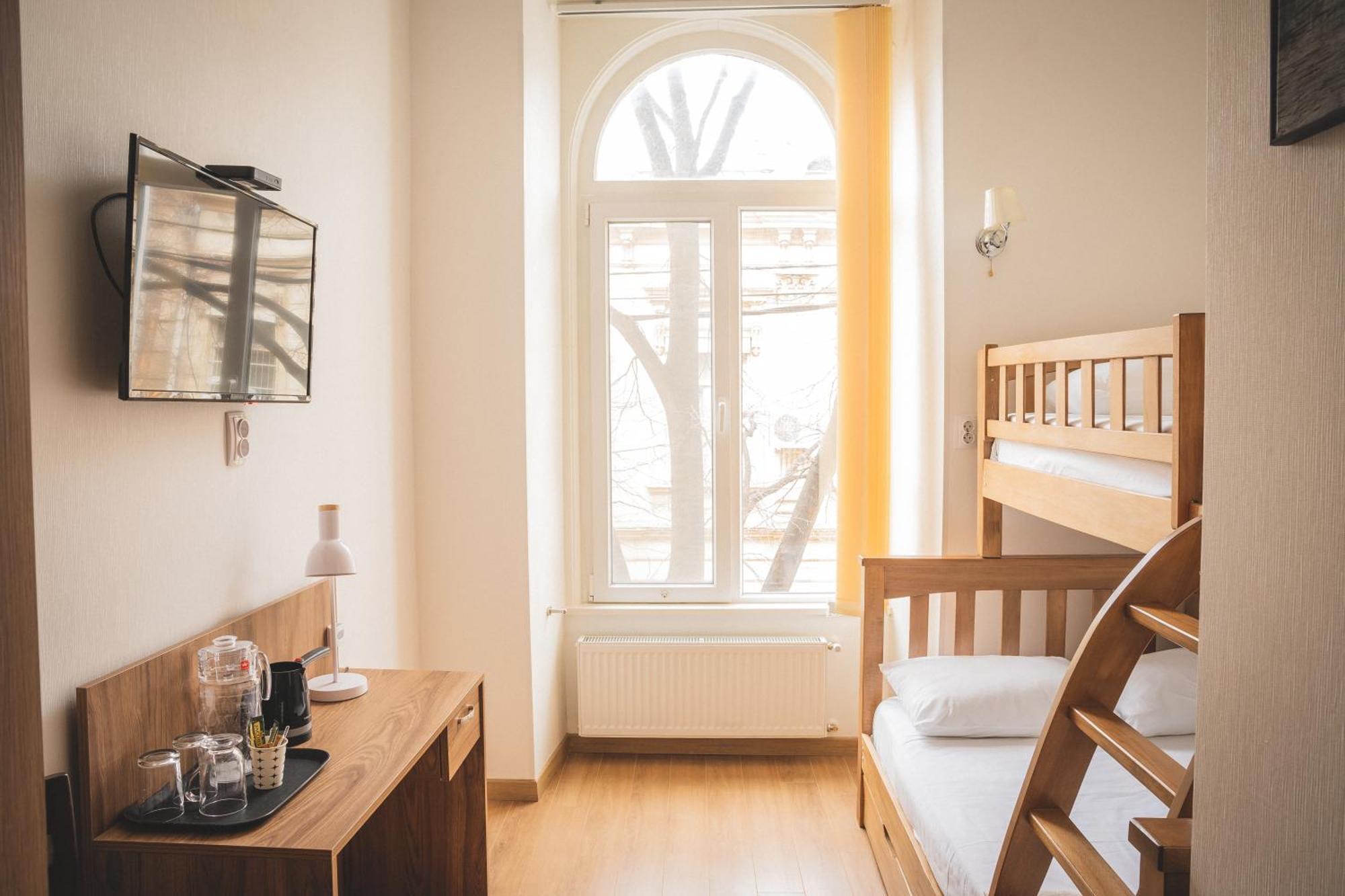 Hh Hotel Tiflis Dış mekan fotoğraf